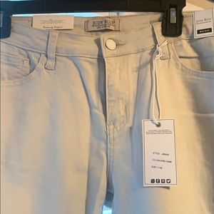 Brand new Judy Blue Jeans (Style JB8433)